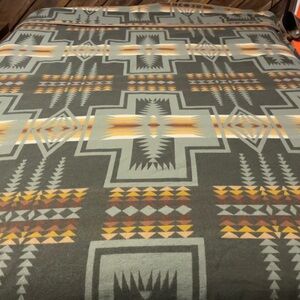 Harding Thyme Blanket By Pendleton , King Size ,100% Wool, New Without Tags